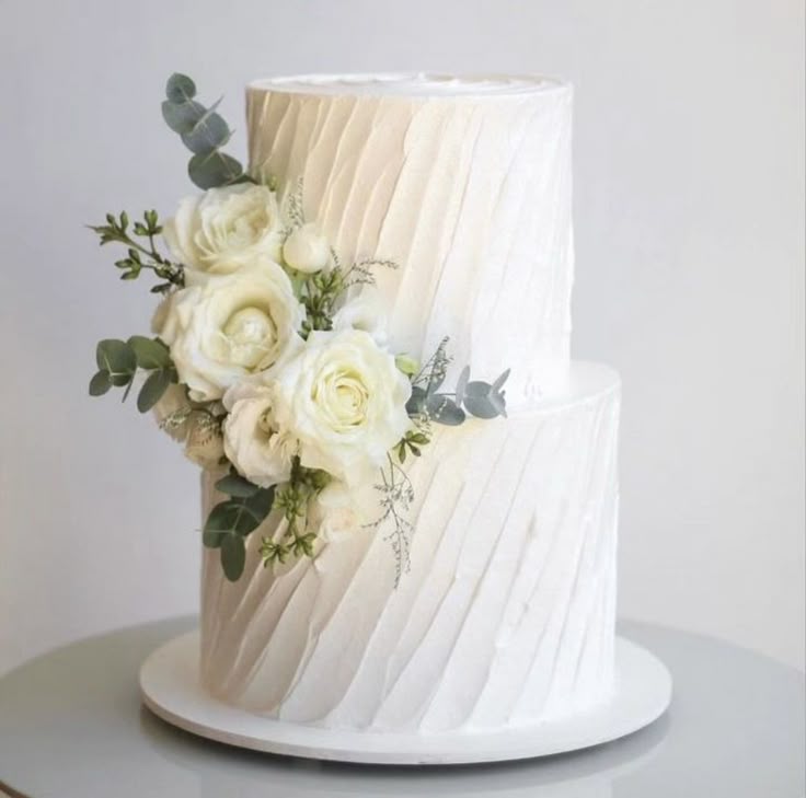 Minimalist Wedding cake